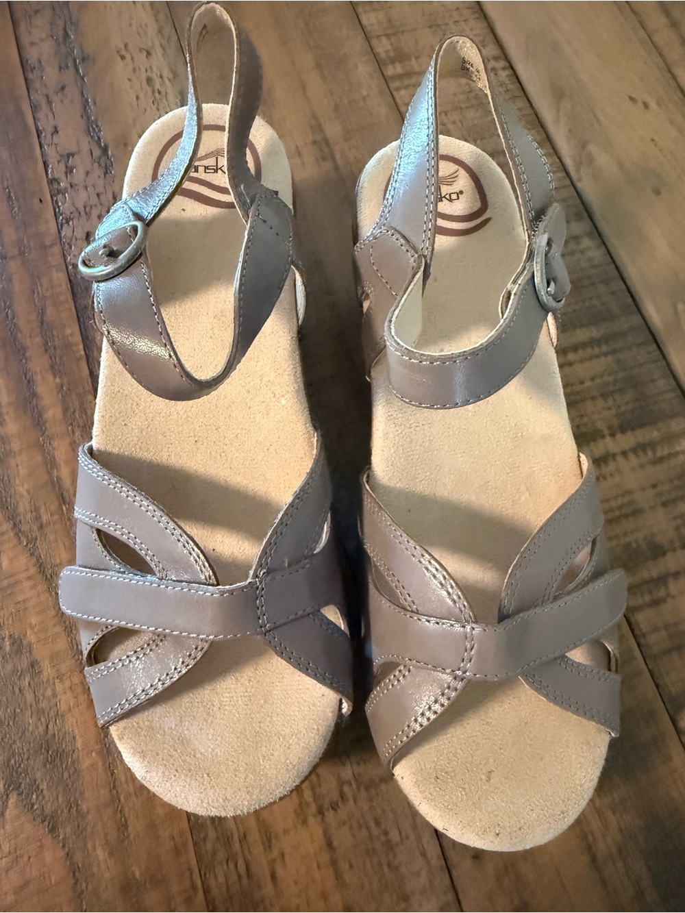 Dansko Women's Taupe Leather Slingback Sandals - Picture 6 of 7